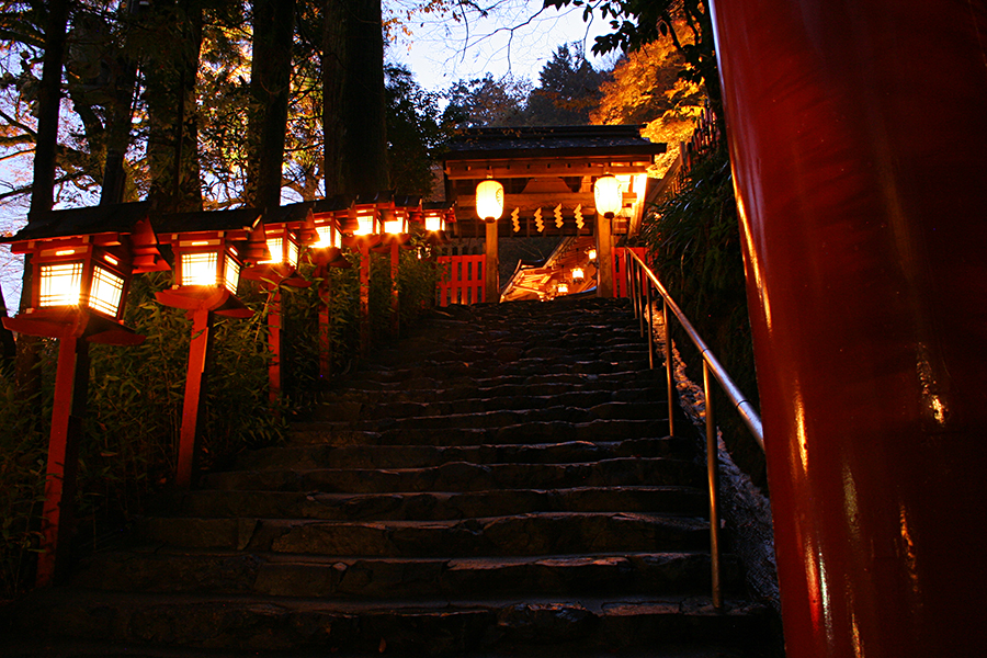 貴船神社